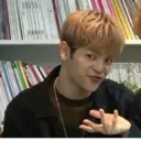 ស្ទីកเกอร์